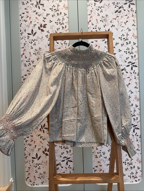 Doen Tops - Doen Floral Smocked High-Neck Blouse in Cream with Pink & Blue Speckle